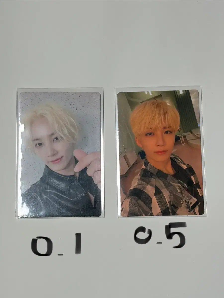 https://media.bunjang.co.kr/product/420322122_1_1784211778_w{res}.jpg